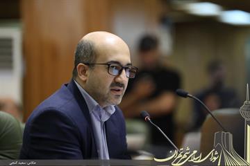 علی  اعطا در تذکری به شهردار تهران بیان داشت لزوم برخورد با عوامل سوء تدبیر در برگزاری همایش مدیران برتر ارتباطی
